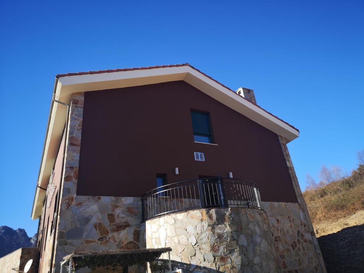 ريوسا Hotel Mirador Del Angliru Eboutique المظهر الخارجي الصورة